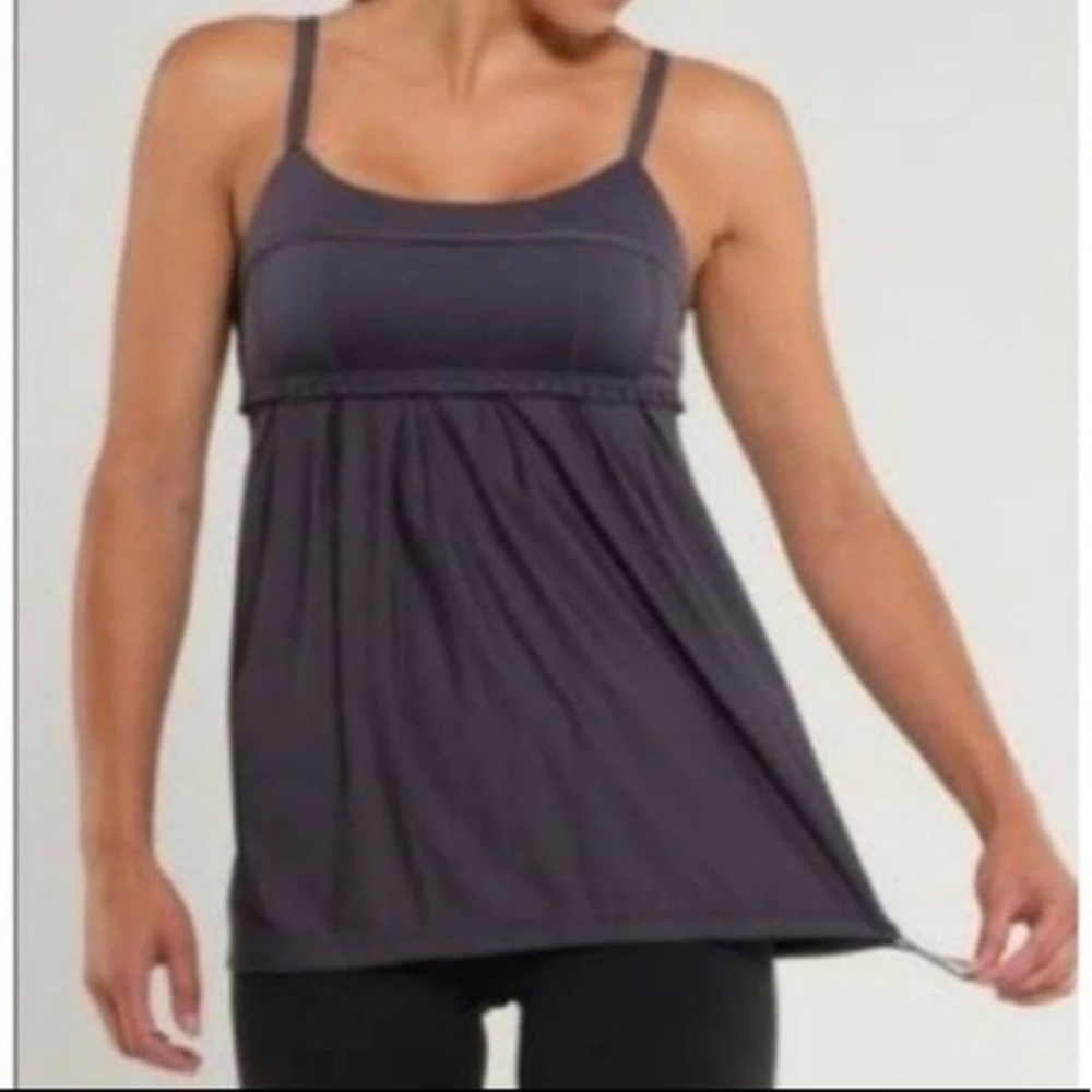 Lululemon Pritti tank top Sz 6 Empire Waist Grey